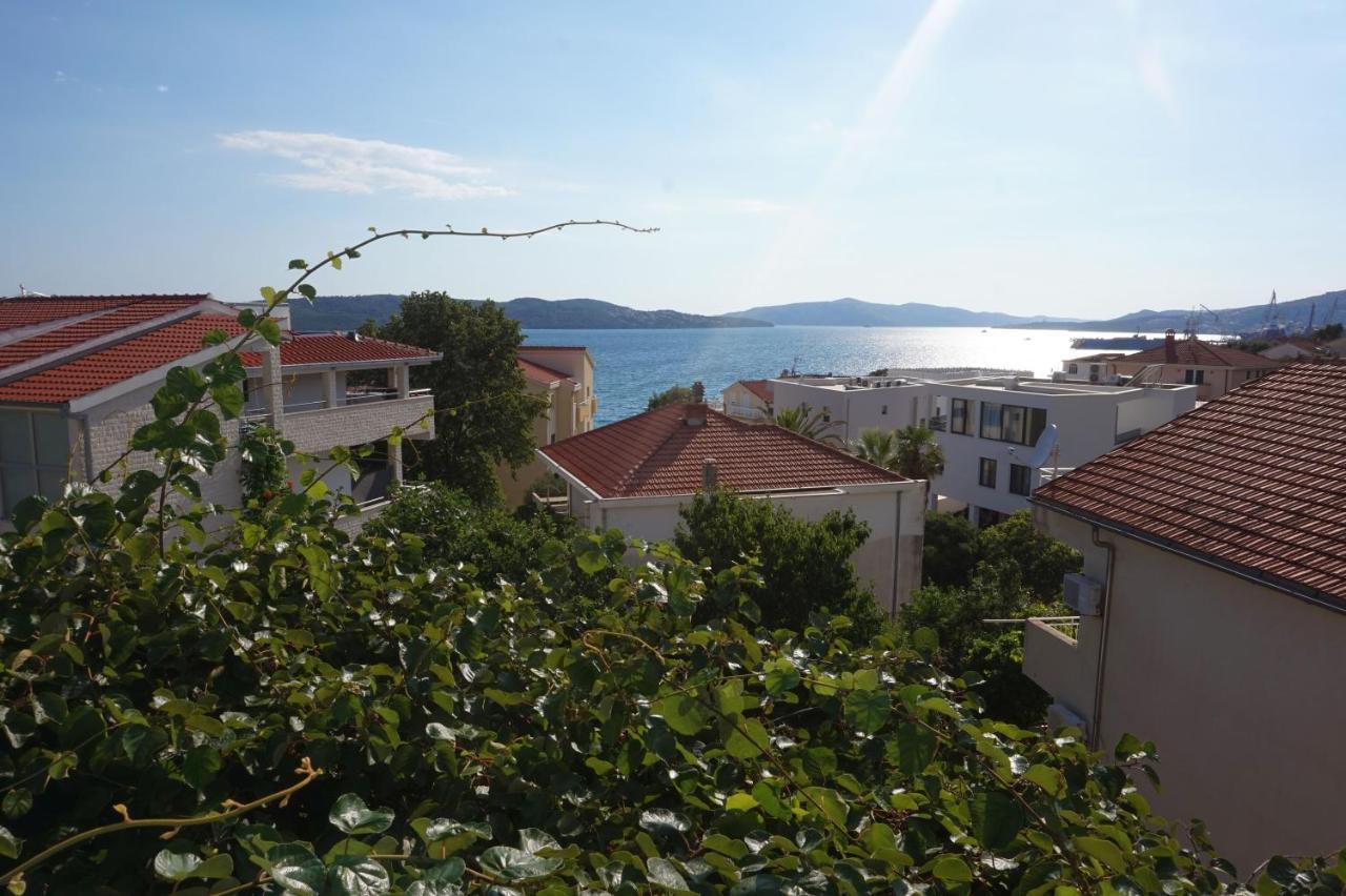 Apartment Radja Trogir Extérieur photo